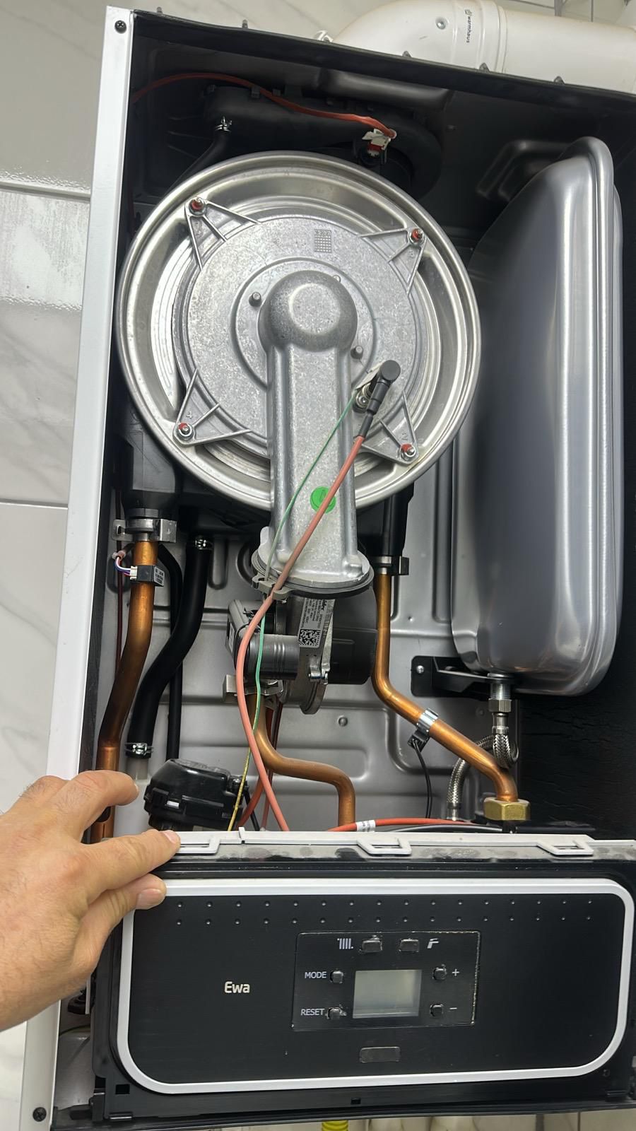 Home whatsapp-image-2026-01-18-at-141803-4